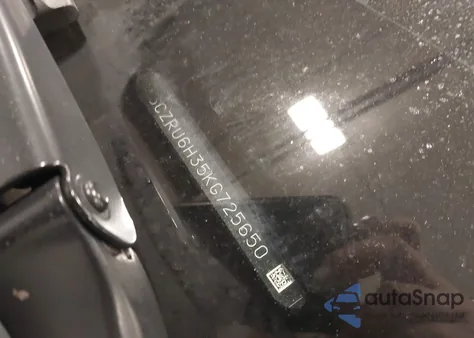 2019 Honda Hr-V Lx z USA, uszkodzony, nr VIN 3CZRU6H35KG725650